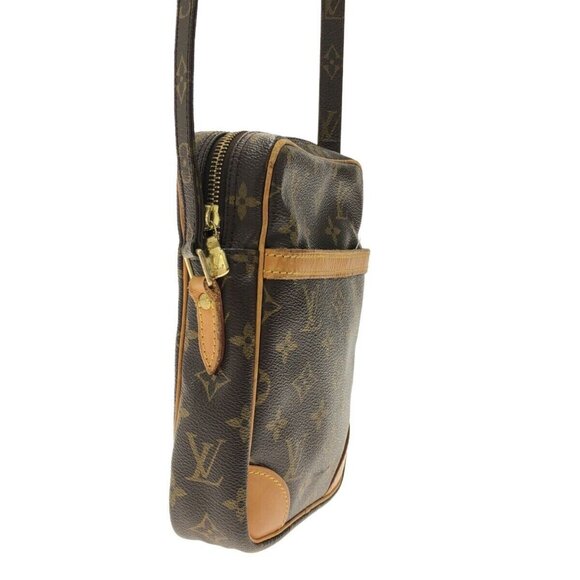 Auth LOUIS VUITTON Danube Brown Monogram Shoulder Bag - Picture 9 of 14